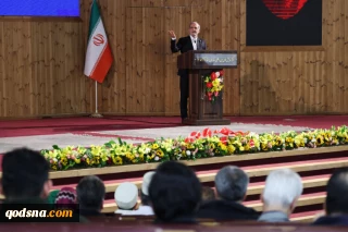 خلال لقائه قادة وأتباع الأديان التوحيدية بمناسبة الذكرى الـ47 لانتصار الثورة الإسلامية

بزشكيان: لم نسعَ يوما الى الحرب بل الى الوحدة والانسجام وخدمة الشعوب