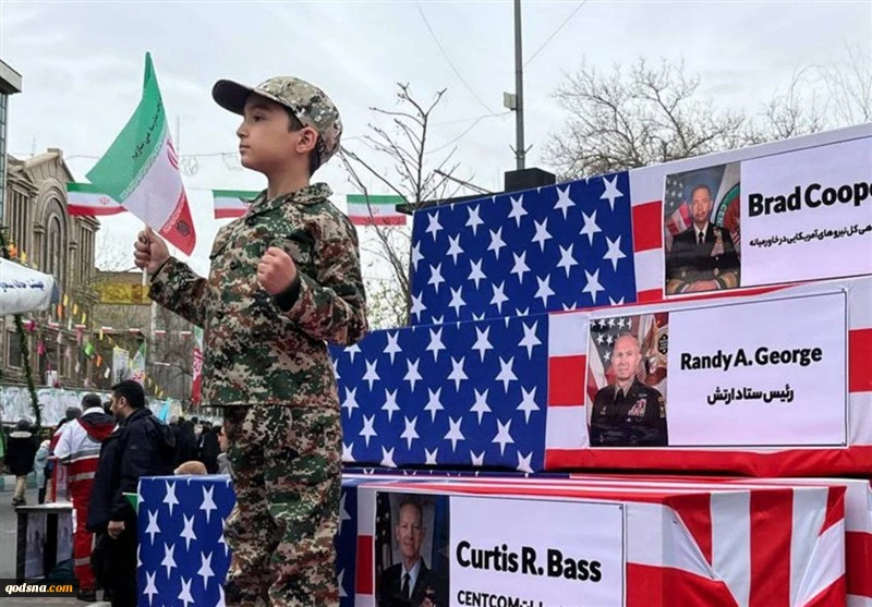 مسيرات ذكري انتصار الثورة الإيرانية في جميع انحاء إيران 2