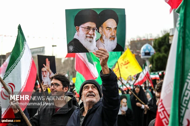 مسيرات ذكري انتصار الثورة الإيرانية في جميع انحاء إيران 4