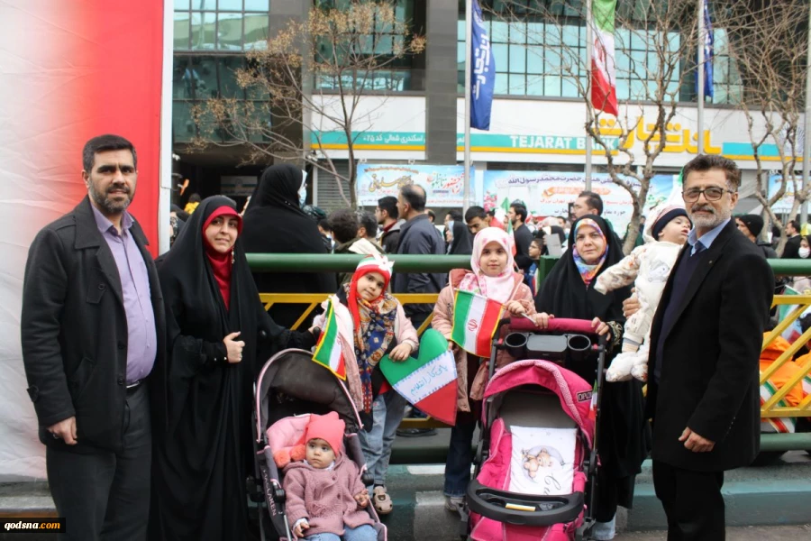 راهپیمایی پرشکوه یوم الله 22 بهمن از قاب دوربین خبرگزاری قدس ( قسمت 2 ) 9