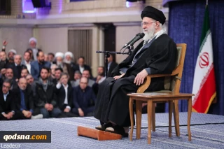 قائد الثورة الاسلامية: سلاح إغراق البارجة أخطر من البارجة نفسها