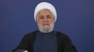 في الذكرى السنوية الأولى للتشييع المهيب.. الشيخ قاسم لـ”العهد”: سنبقى ثابتين وحقنا في الدفاع والمقاومة مشروع