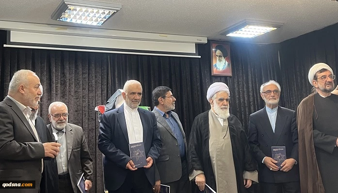 در نشست هم اندیشی فعالان و سازمان های مردم نهاد حامی ملت فلسطین مطرح شد؛

حجت الاسلام والمسلمین رحیمیان: فلسطین رمز پیروزی آخرالزمانی ما بر باطل خواهد بود/  ابوشریف : شاهد مقاومت افسانه‌ای ملت فلسطین هستیم 5