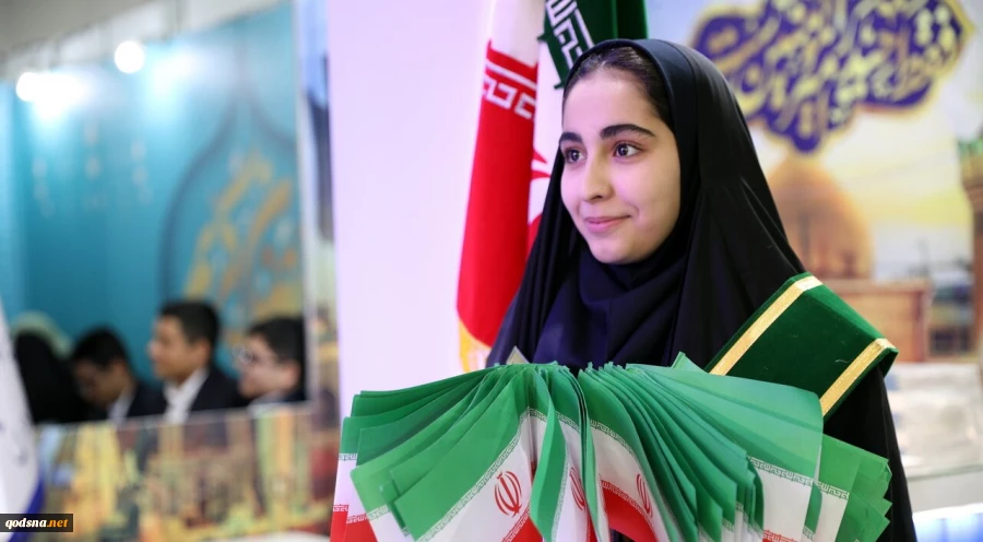 تصاویر/حال و هوای دومین روز سی و سومین نمایشگاه بین المللی قرآن کریم از قاب دوربین خبرگزاری قدس  3