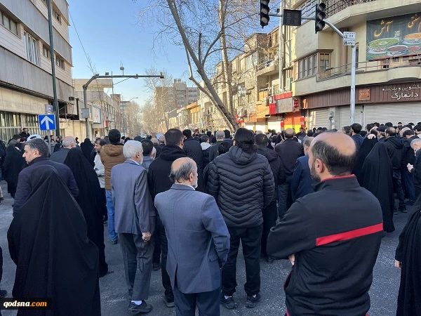 تصاویر از جمعیت عزاداران رهبر انقلاب از  قاب دوربین خبرنگار خبرگزاری قدس (1) 2