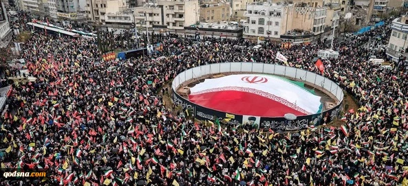 . رفض دائم للمحور الصهيواميركي منذ 47 عاما

مسيرات يوم القدس العالمي تنطلق 'تحت القصف' في جميع انحاء ايران..  2