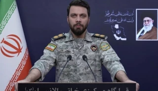 مقر خاتم الأنبياء‌: سنستهدف مواقع إطلاق الصواريخ الأمريكية في الإمارات