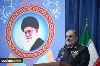 دریادار ایرانی: ناوگان رژیم سفاک آمریکا را هدف گرفتیم