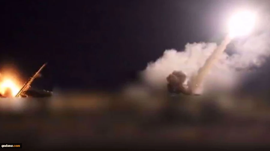 The IRGC Public Relations Department announced that the naval forces launched a "heavy" offensive against enemy positions. 

A container ship belonging to the Israeli regime, named Express Halfong, was struck by ballistic missiles in the middle waters o