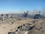 پس از اینکه نیروهای ویژه متوجه شدند در تله نیروهای ایرانی افتاده اند، در همان لحظه با تصمیم اتاق وضعیت کاخ سفید، عملیات اصلی نفوذ به سایت هسته ای به عملیات نجات دهها نیروی کماندوی آمریکاییِ زیر آتش ایران تغییر یافت.