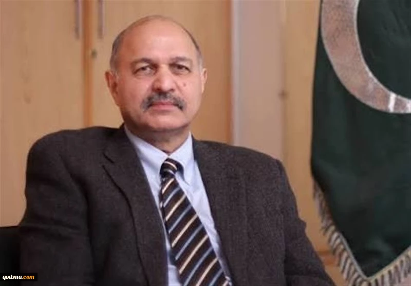 ونس در مقابل قالیباف همچون «کودکی در جنگل» بود 2