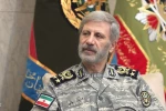 قدردانی فرمانده کل ارتش از پیام محبت‌آمیز فرمانده معظم کل قوا 2