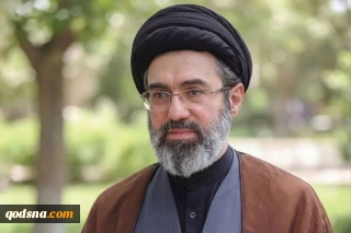 قائد الثورة الاسلامية يعرب عن تقديره لعلماء السنة في محافظة هرمزكان