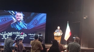 در همایش بین المللی «امیر دیپلماسی مقاومت» تاکید شد:
