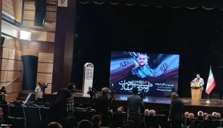 المؤتمر الدولي "أمير دبلوماسية المقاومة" يكرم ذكرى الشهيد حسين أمير عبد اللهيان؛

أمير أمير عبد اللهيان؛ الدبلماسي الذي حمل حزم وقوة رجل الميدان