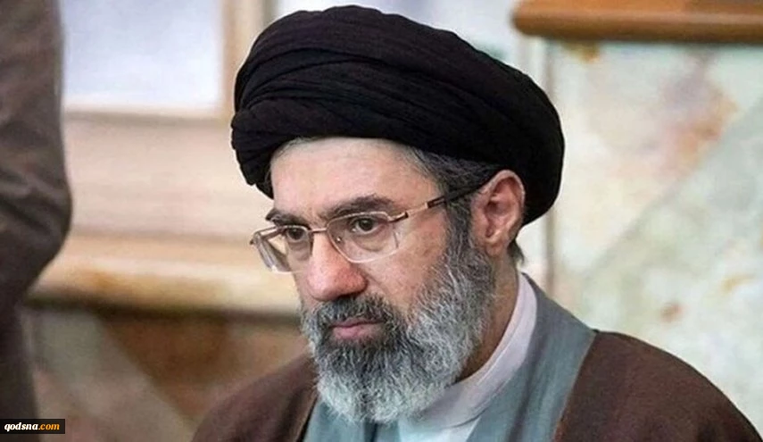 قائد الثورة: من إنجازات الدفاع المقدس الثالث القيمة ارتقاء ايران لمستوى قوة عظمى ومؤثرة 2