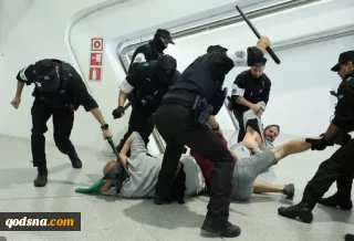 "الأورومتوسطي" يطالب بالتحقيق في قمع مستقبلي "أسطول الصمود" بإسبانيا