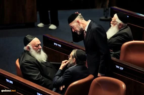 کنست امروز درباره انحلال خود رأی‌گیری می‌کند