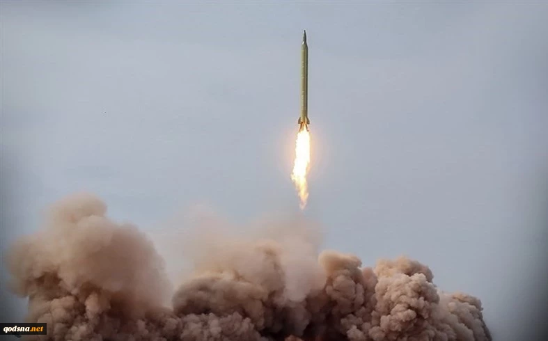 Iran launches concerted retaliatory strikes against American military targets after fresh US aggression