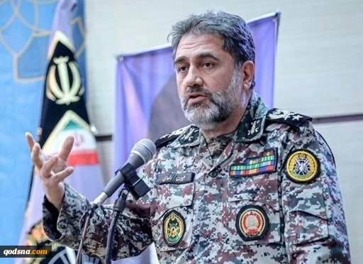 فرمانده قرارگاه مشترک پدافند هوایی خاتم‌الانبیاء (ص):

 یگان‌های پدافندی پای دفاع از آسمان کشور ایستاده‌اند  2