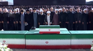 Millions join funeral prayers for martyred Leader at Tehran’s Grand Mosallah
