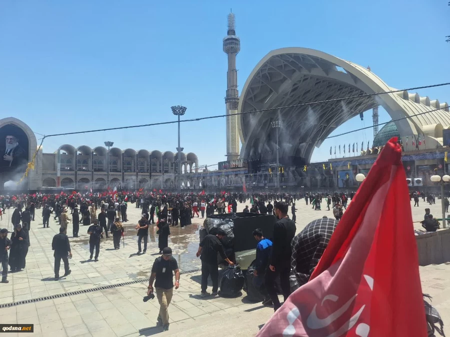 گزارش قدسنا از مراسم دومین روز وداع با رهبر شهید امت؛

روایتی از عشق و مهجوری و مردمانی که همچنان عروج آقای شهیدشان را باور ندارند 5