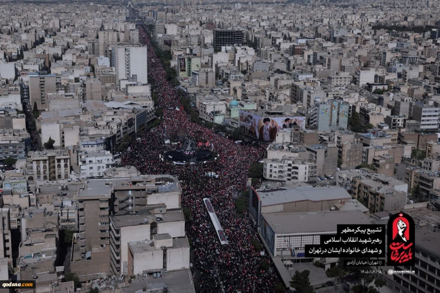 وسط مشاركة مليونية..

انطلاق مراسم التشييع الشعبي للقائد الشهيد الإمام خامنئي في طهران 2
