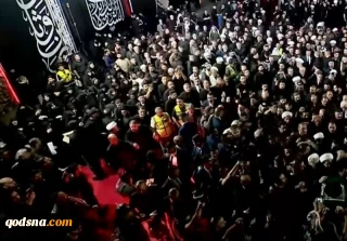 برگزاری مراسم باشکوه ادای احترام به پیکر امام شهید در فرودگاه نجف