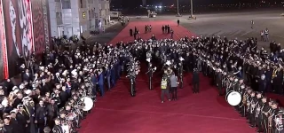 آغاز رسمی تشییع پیکر شهید امام خامنه‌ای در نجف اشرف با حضور مقامات عالی‌رتبه