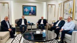 گزارشی از آخرین تحولات فلسطین؛

پشت پرده بازگشت سریع هیات جنبش حماس به قاهره/ یورش گسترده صهیونیست‌ها به الخلیل/ شهادت 7 فلسطینی در غزه طی 48 ساعت اخیر
