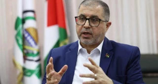 باسم نعيم يتهم "ملادينوف" بتوفير غطاء سياسي لاستمرار العدوان والتجويع في غزة