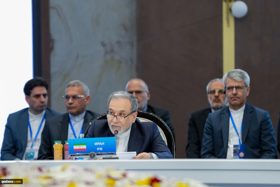 سخنرانی وزیرخارجه در نشست وزیران امور خارجه سازمان همکاری شانگهای در قرقیزستان؛

عراقچی: سکوت و مواضع دوپهلو در برابر حمله به ایران،متجاوزان را به تکرار جنایت تشویق می‌کند 2