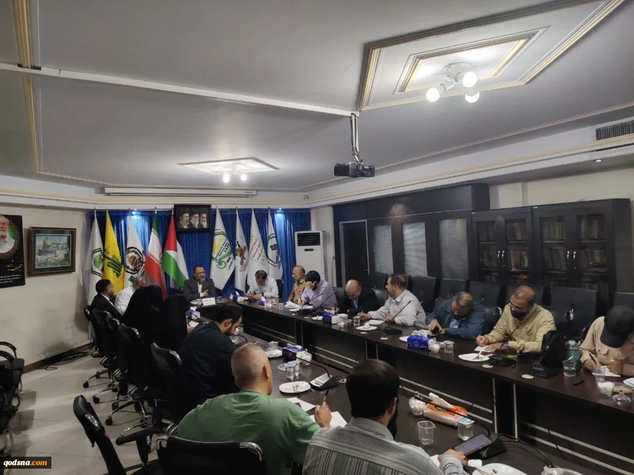 در نشست بررسی ابعاد جنگ ترکیبی دشمن صهیونیستی - امریکایی علیه ایران مطرح شد؛

زارعان: آمریکا برای ازسرگیری جنگ با پنج مانع جدی روبروست/ احتمال درگیری مقطعی و محدود بالاتر است 3