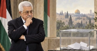 ابومازن انتخابات ریاستی و پارلمانی فلسطین را به سپتامبر ۲۰۲۷ موکول کرد