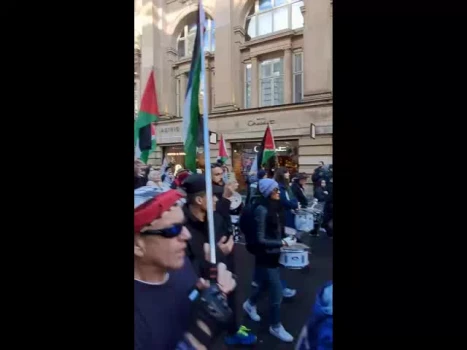 تظاهرات انگلیسی ها در حمایت از غزه