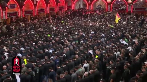 نماز بر پیکر مطهر رهبر شهید انقلاب اسلامی در حرم حضرت اباالفضل العباس علیه‌السلام